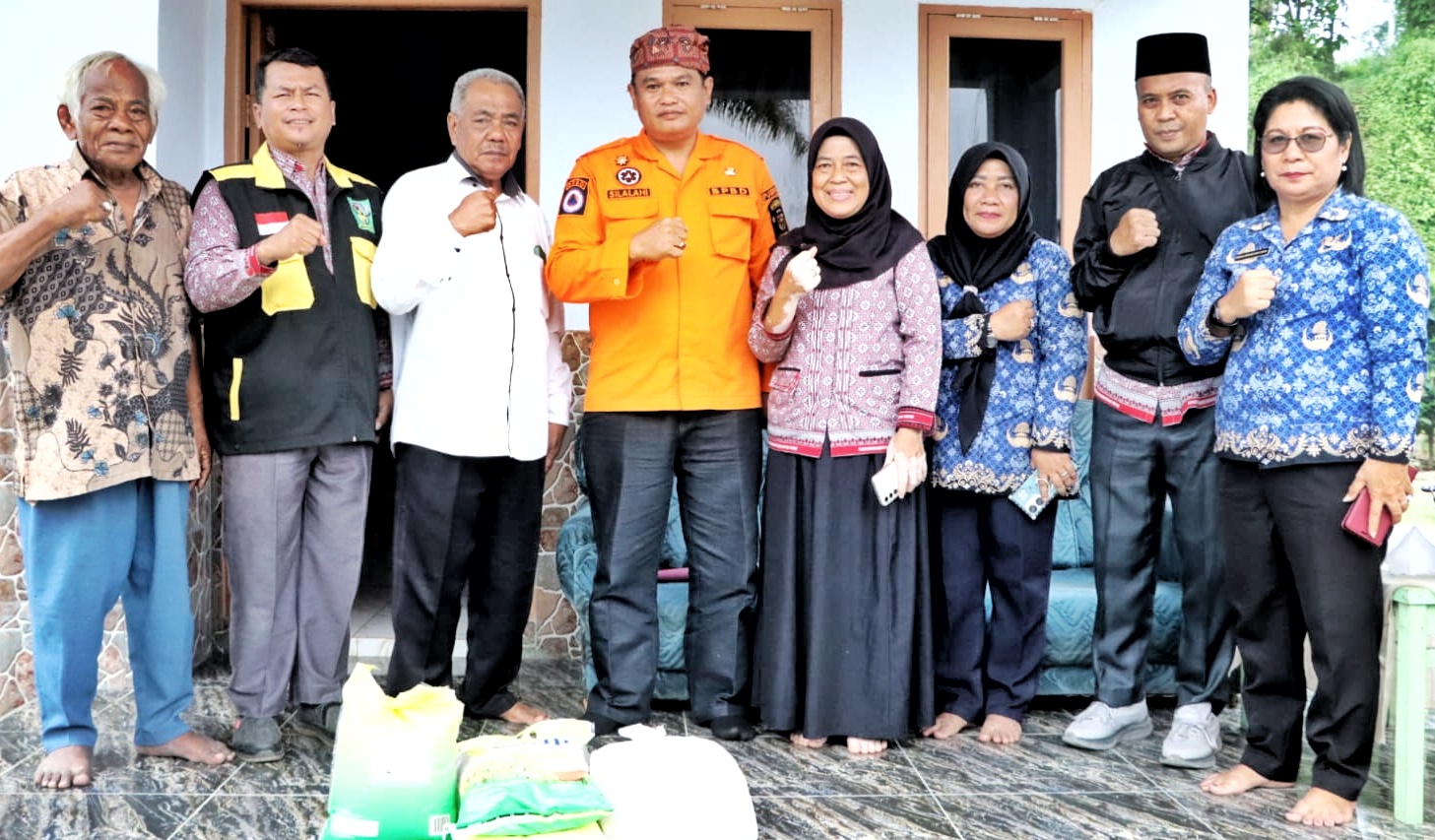 Pemkab Simalungun Salurkan Bantuan bagi Korban Angin Puting Beliung di Nagori Karang Rejo