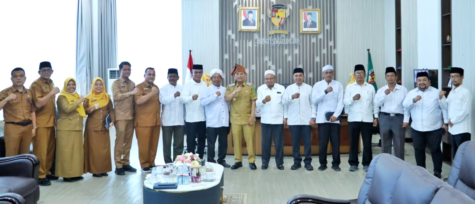 Bupati Simalungun Terima Kunjungan Silaturahmi Pengurus MUI, Bahas Hari Santri dan Pengukuhan MUI