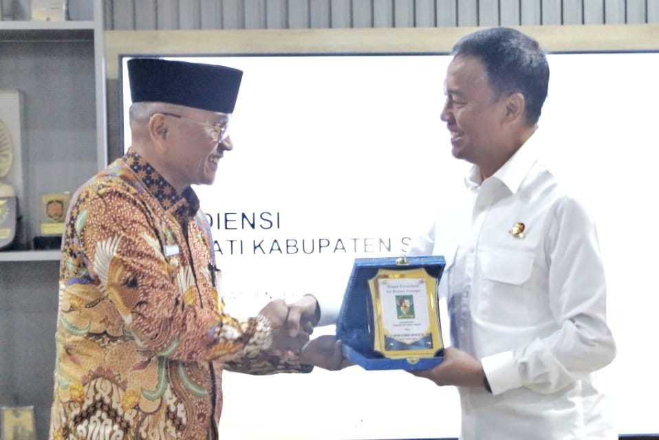 WhatsApp Image 2025-10-30 at 16.08.03 (1)